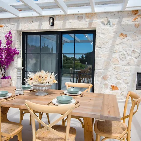 Luz Blanca Rooftop Seaview Agios Leon