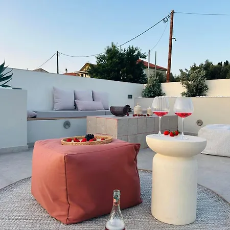 Luz Blanca Rooftop Seaview * Άγιος Λέον