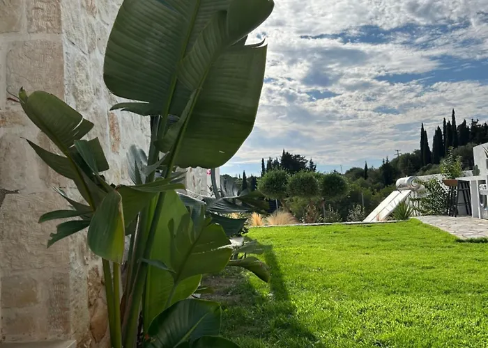 Luz Blanca Rooftop Seaview Willa